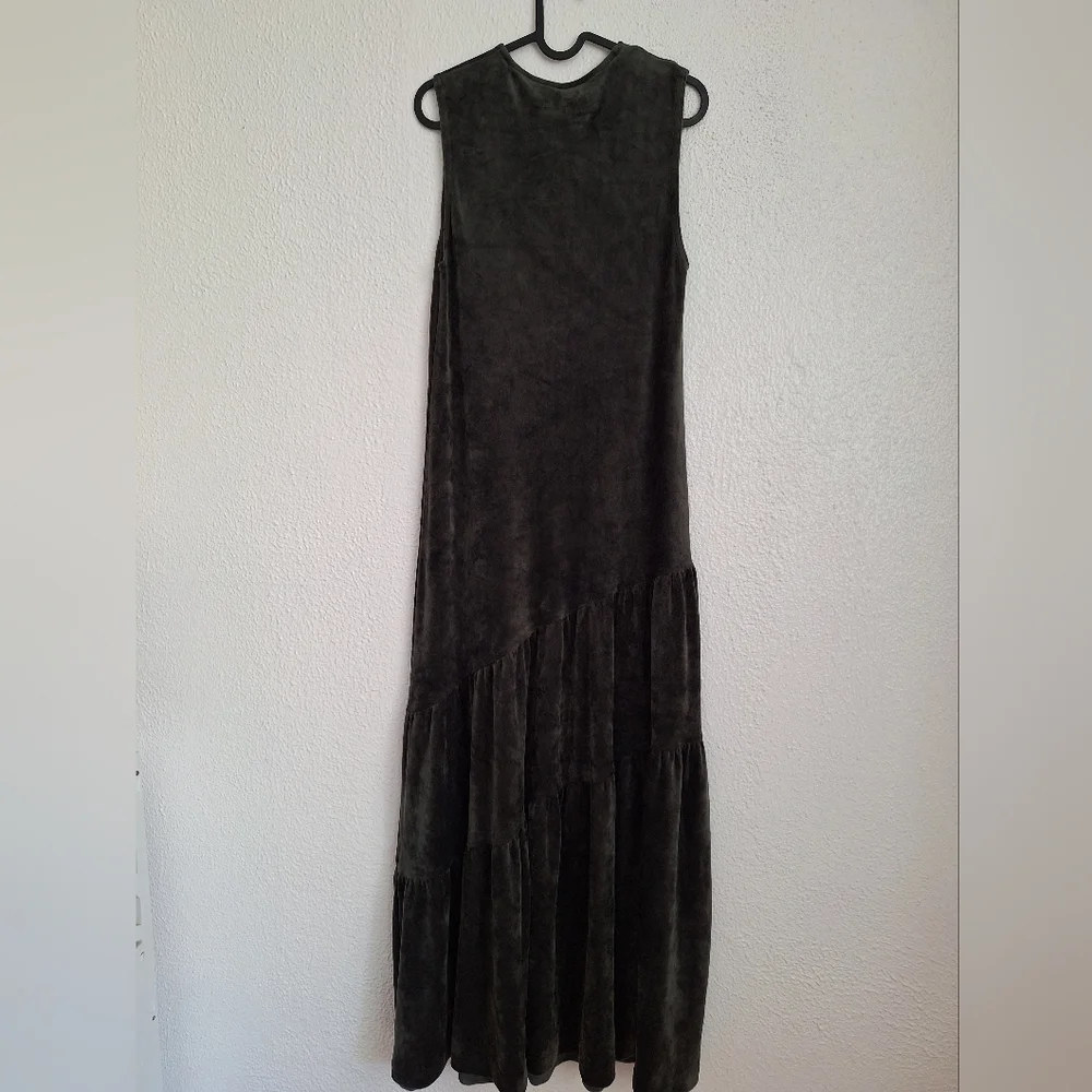 SPARROW Green Olive Mock Neck Sleeveless Velvet Maxi Gown - Picture 2 of 6